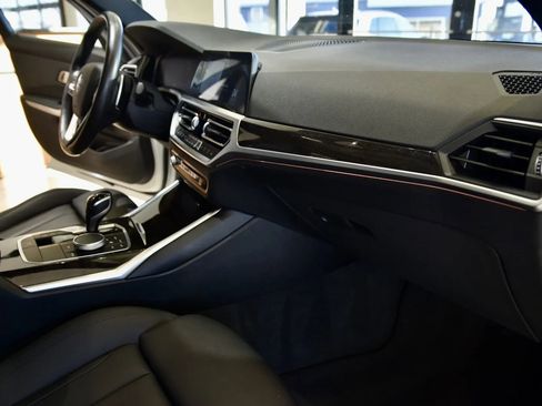 Used 2019 BMW 330i xDrive Sedan w/ Convenience Package image 25