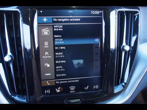 Used 2019 Volvo XC60 T6 Momentum w/ Premium Package image 29