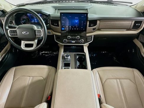 Used 2024 Ford Expedition Limited RWD image 14