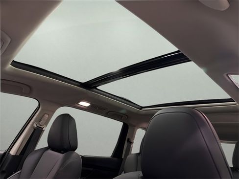 Certified 2025 Subaru Ascent Limited w/ Popular Package #1 image 26