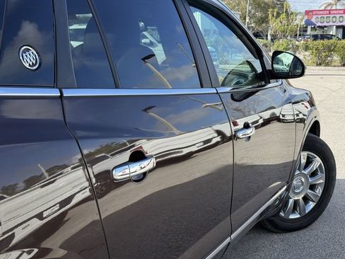 Used 2015 Buick Enclave Leather image 8