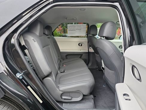 New 2025 Hyundai Ioniq 5 SEL image 12