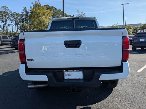 New 2026 Toyota Tacoma SR image 5