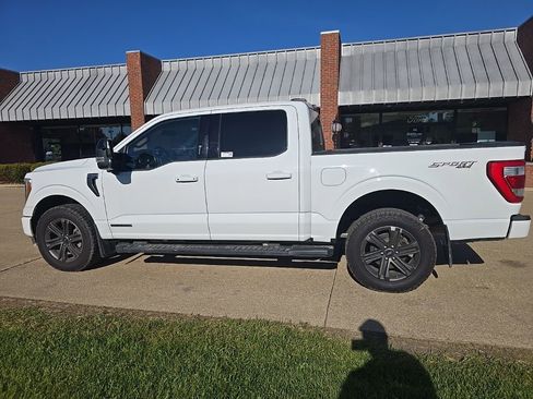 Used 2023 Ford F150 Lariat w/ Equipment Group 502A High AWD/4WD image 4