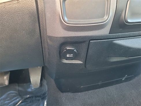 Certified 2018 RAM 1500 Express image 29