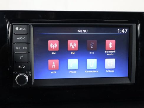 Used 2025 Nissan Kicks S FWD image 28