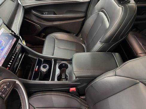 New 2026 Jeep Grand Cherokee Limited w/ Limited Altitude Package RWD image 43