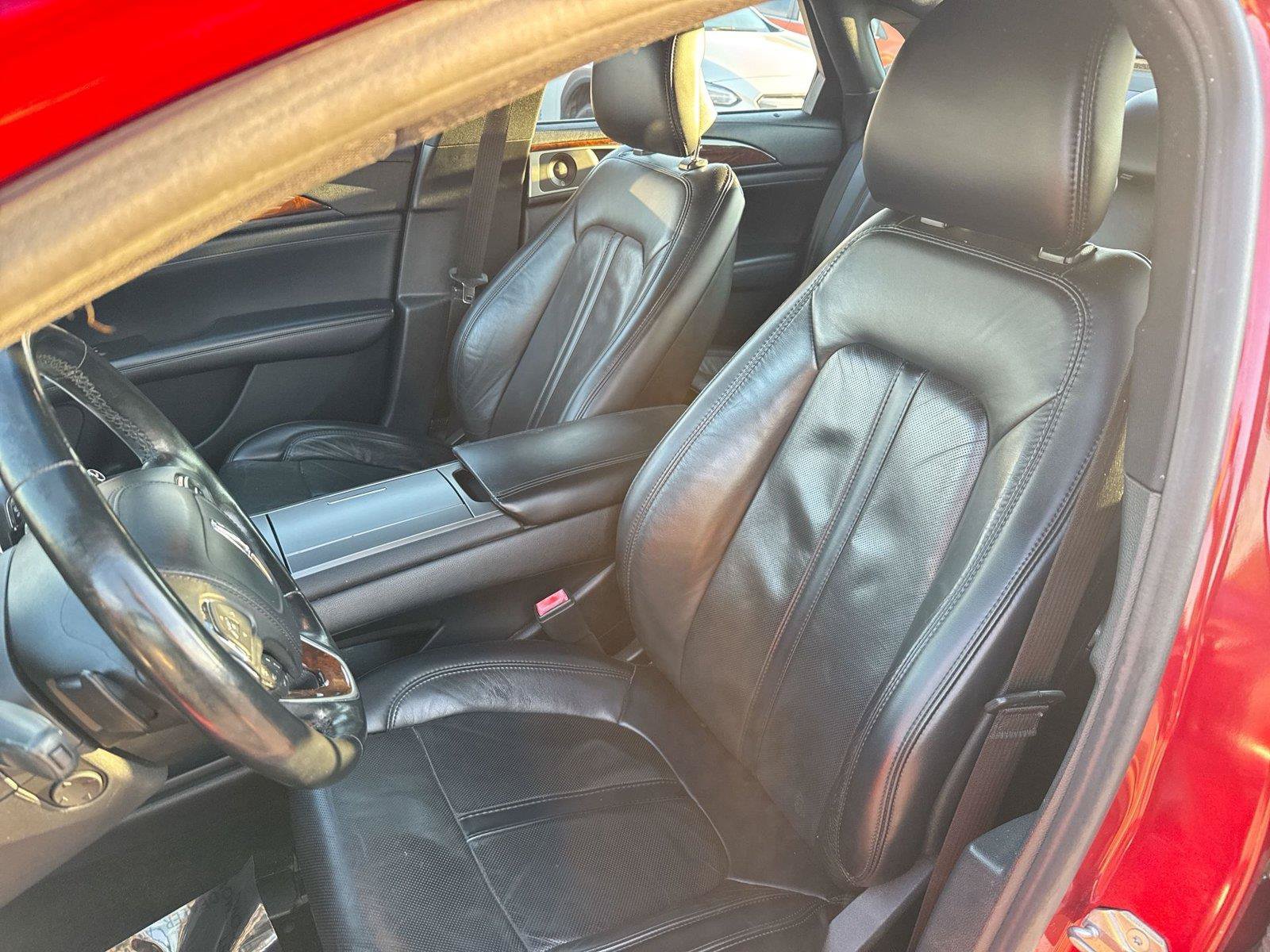 Used 2019 Lincoln MKZ Reserve AWD/4WD image 3