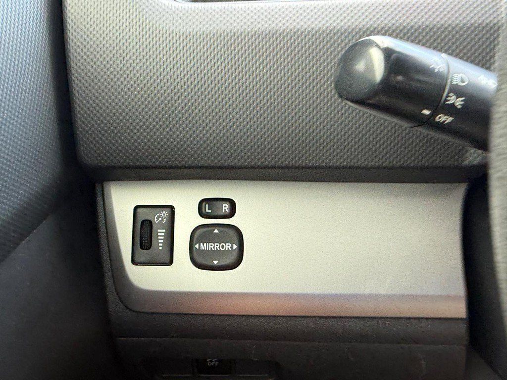 Used 2013 Scion xB FWD image 18