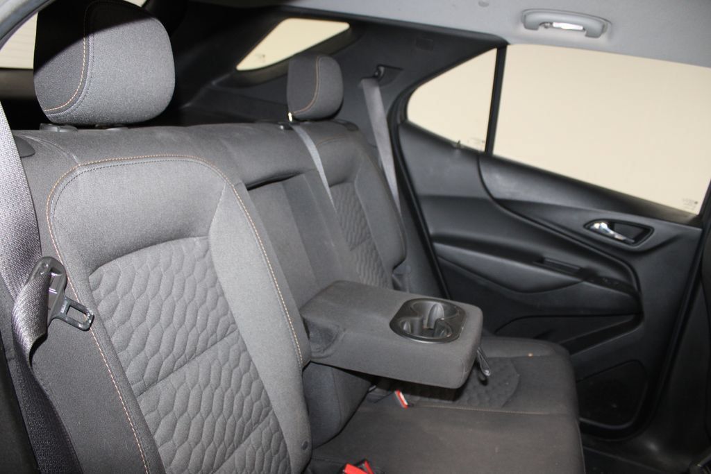 Used 2019 Chevrolet Equinox LT w/ LPO, Cargo Package FWD image 21