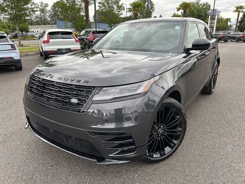 New 2026 Land Rover Range Rover Velar Dynamic SE image 1