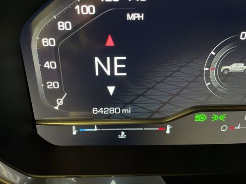 Used 2023 GMC Sierra 1500 SLE image 11