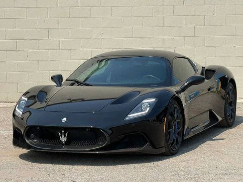 Used 2022 Maserati MC20 Coupe RWD image 2