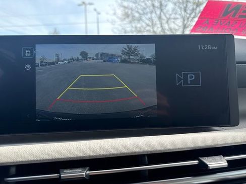 Used 2025 Hyundai Tucson SEL AWD/4WD image 34