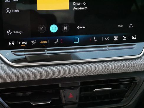 Certified 2026 Volkswagen Tiguan S AWD/4WD image 23