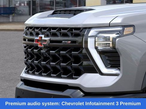New 2026 Chevrolet Silverado 2500 ZR2 image 14
