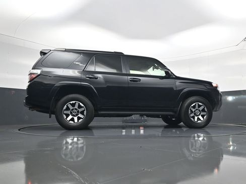 Used 2023 Toyota 4Runner TRD Off-Road Premium image 21