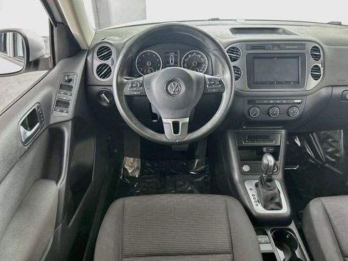 Used 2018 Volkswagen Tiguan Limited FWD image 20