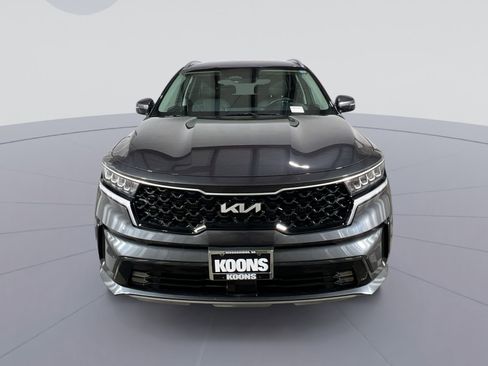 Used 2023 Kia Sorento EX image 11