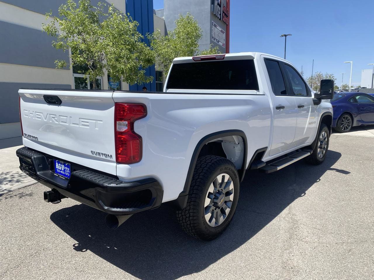Used 2025 Chevrolet Silverado 2500 Custom w/ Custom Value Package RWD image 5