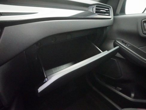 Used 2025 Ford Escape ST-Line w/ Tech Pack #1 image 29