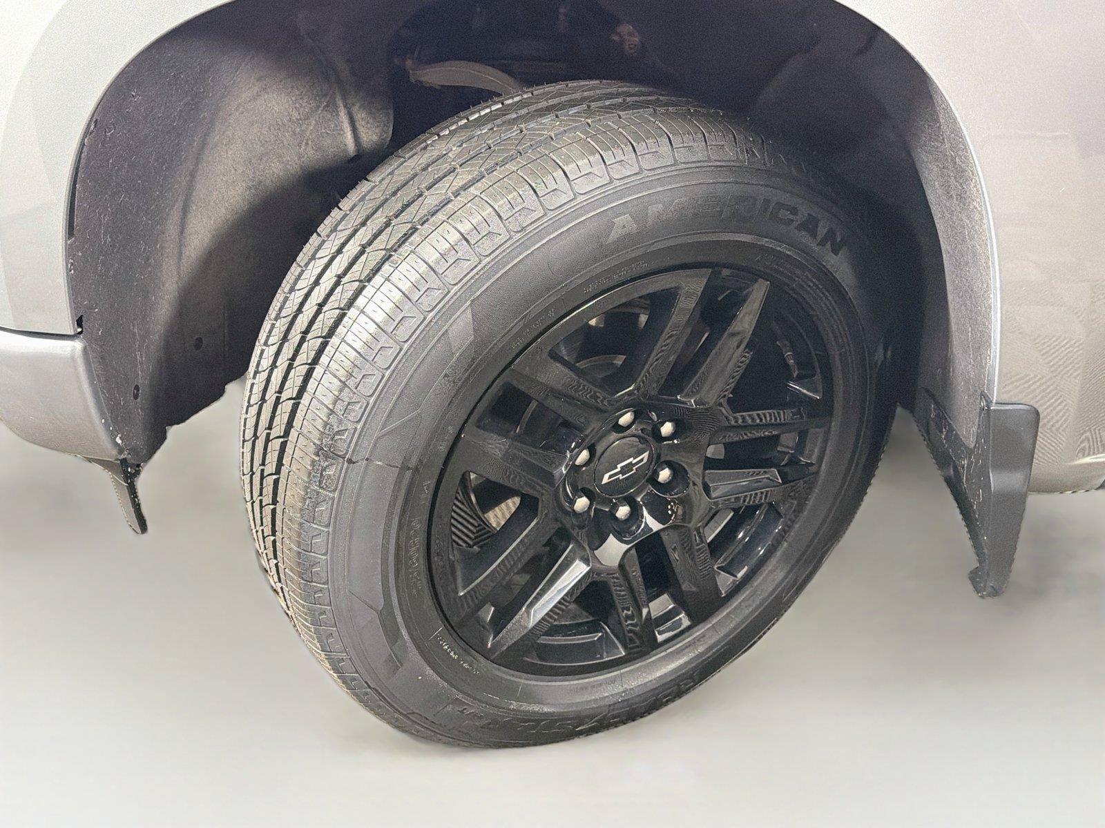 Used 2023 Chevrolet Silverado 1500 RST AWD/4WD image 37