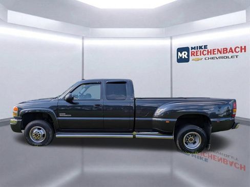 Used 2004 GMC Sierra 3500 SLE w/ Heavy-Duty Power Package RWD image 7