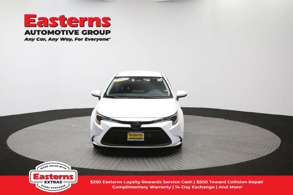 Used 2024 Toyota Corolla LE FWD image 52