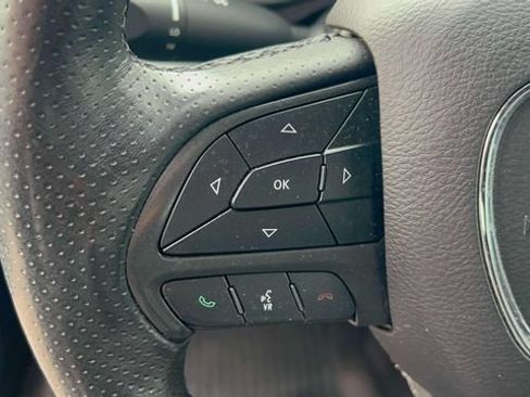 Used 2018 Dodge Challenger SXT Plus RWD image 21