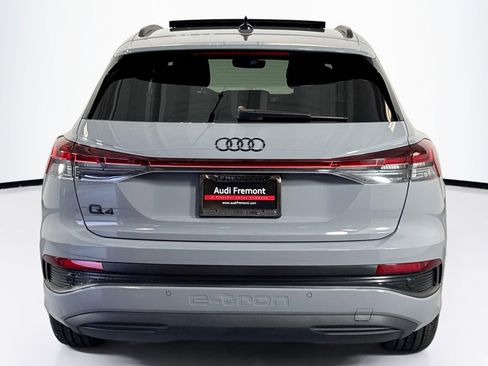 Used 2025 Audi Q4 e-tron Premium Plus w/ Premium Plus image 6
