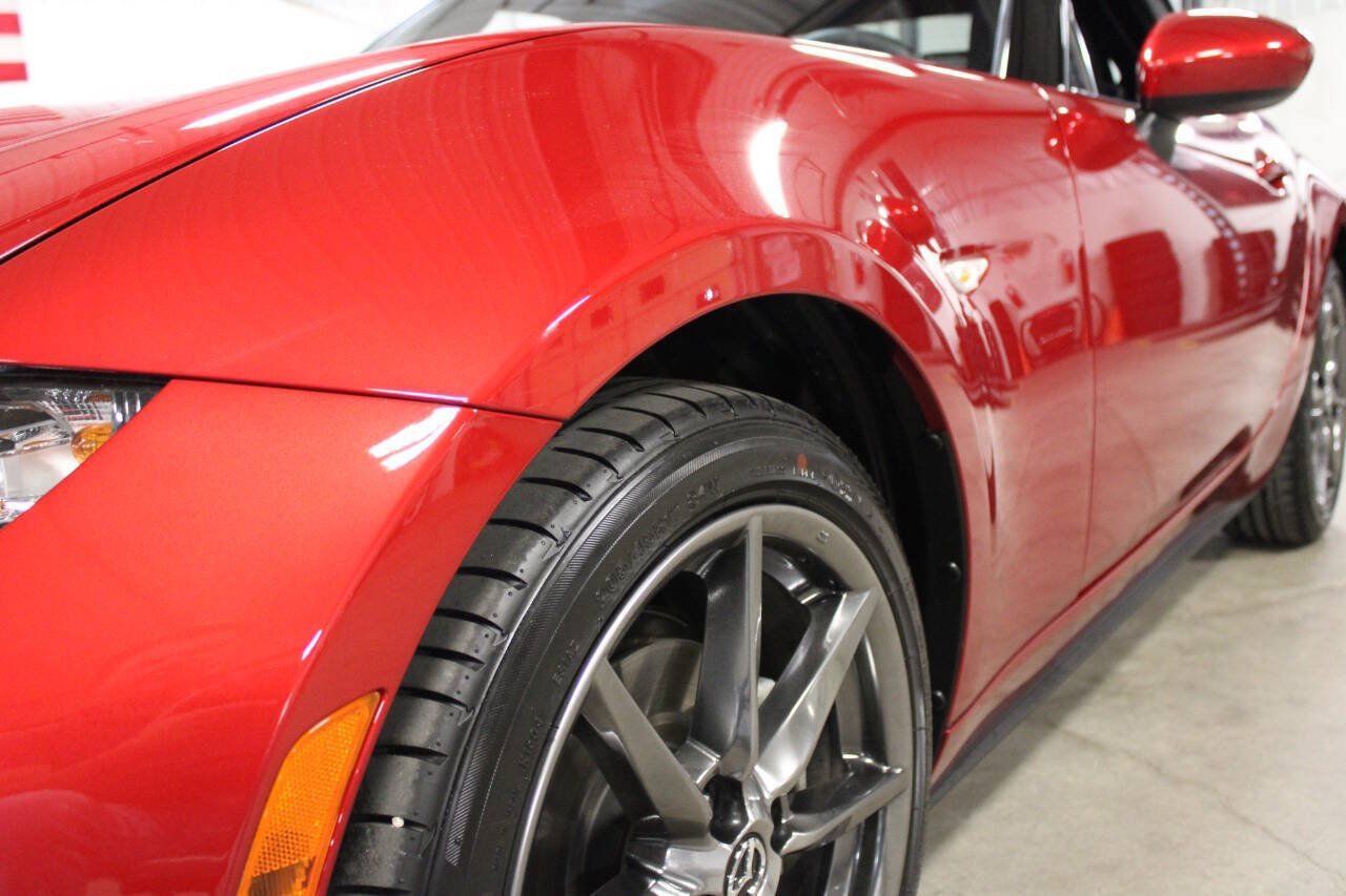 Used 2016 MAZDA MX-5 Miata Grand Touring RWD image 10