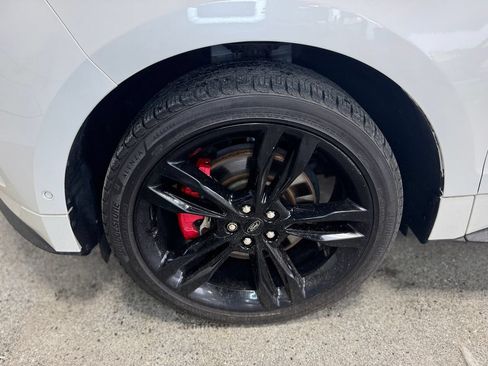 Used 2020 Ford Edge ST w/ Equipment Group 401A AWD/4WD image 28