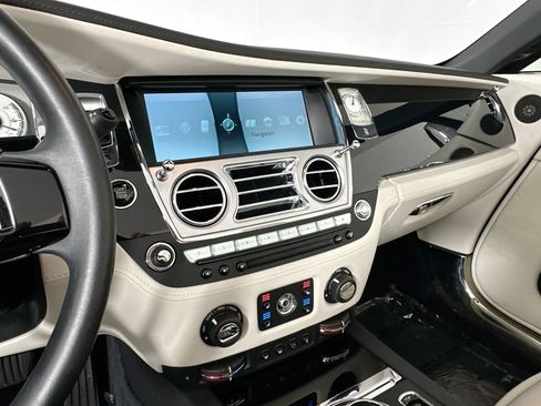 Certified 2016 Rolls-Royce Dawn image 14