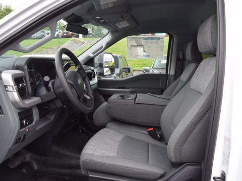 New 2026 Ford F600 4x4 Regular Cab Super Duty w/ XLT Value Package image 7