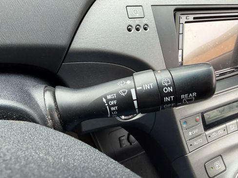 Used 2013 Toyota Prius Plug-In Hybrid image 41