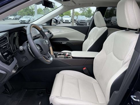Used 2025 Lexus RX 350 AWD w/ Convenience Package image 14
