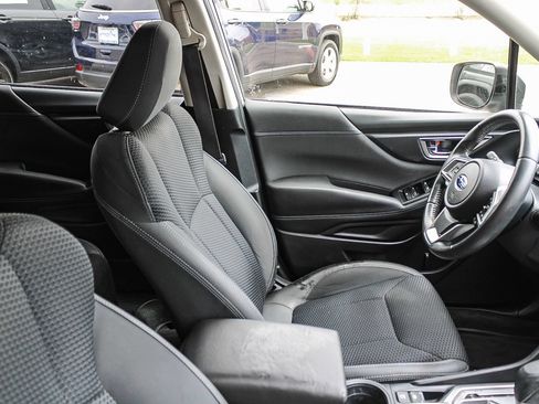 Used 2021 Subaru Forester Premium w/ Popular Package #1 AWD/4WD image 16