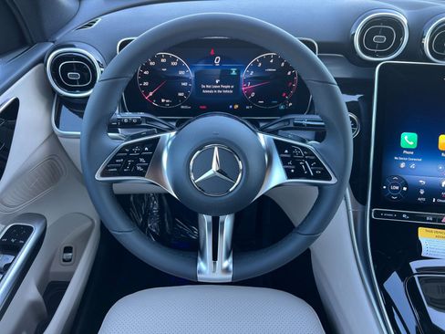 New 2026 Mercedes-Benz GLC 300 image 16