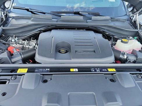 New 2026 Land Rover Range Rover SE AWD/4WD image 29
