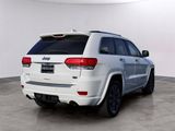 Used 2017 Jeep Grand Cherokee Overland w/ Jeep Active Safety Group image 5
