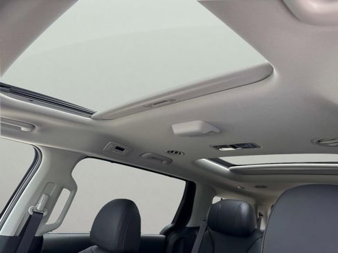 New 2026 Kia Carnival SX Prestige FWD image 21