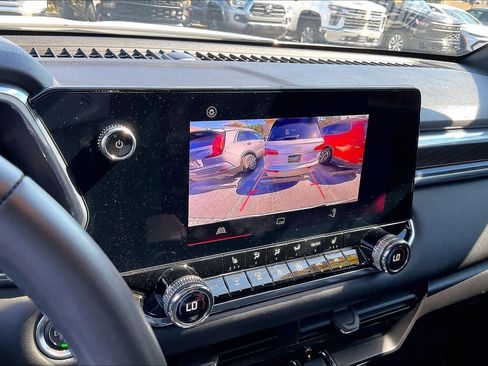 Used 2024 GMC Canyon Elevation w/ Convenience Package image 21