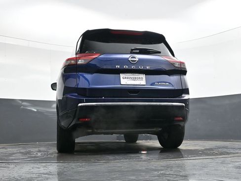 Used 2024 Nissan Rogue Platinum w/ Platinum Premium Package image 40