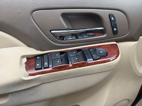 Used 2016 Chevrolet Silverado 1500 Custom w/ Custom Convenience Package image 16