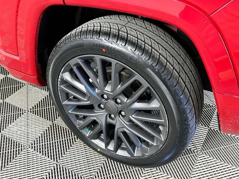 Certified 2023 Jeep Compass Limited image 41