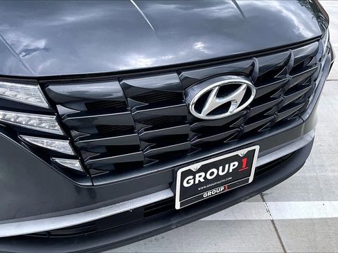 Used 2022 Hyundai Tucson SE image 29