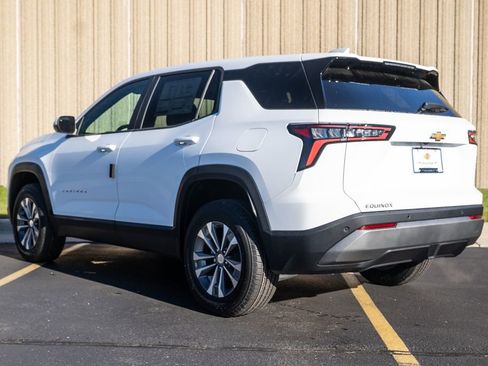 New 2026 Chevrolet Equinox LT image 5
