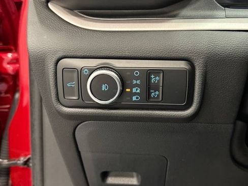 Used 2023 Ford Explorer XLT w/ Equipment Group 202A AWD/4WD image 13
