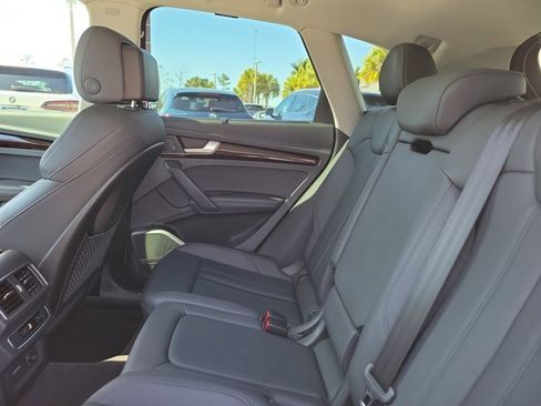 Used 2019 Audi Q5 2.0T Premium Plus image 11
