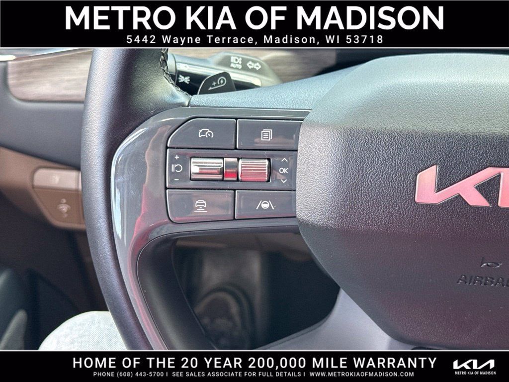 Used 2024 Kia EV9 Land AWD/4WD image 20